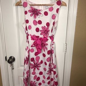 Flower and dots dress